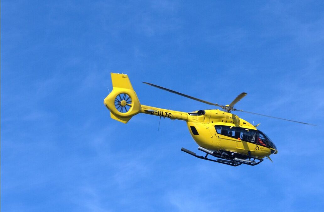 wie hoch kann ein hubschrauber fliegen