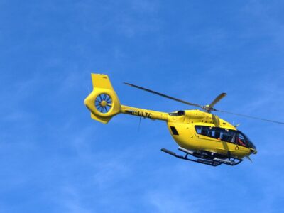 wie hoch kann ein hubschrauber fliegen